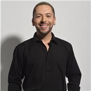 Ripetizioni, conversazioni, aiuto per esami e compiti e perchè no, la musica è la nostra prima grande alleata!